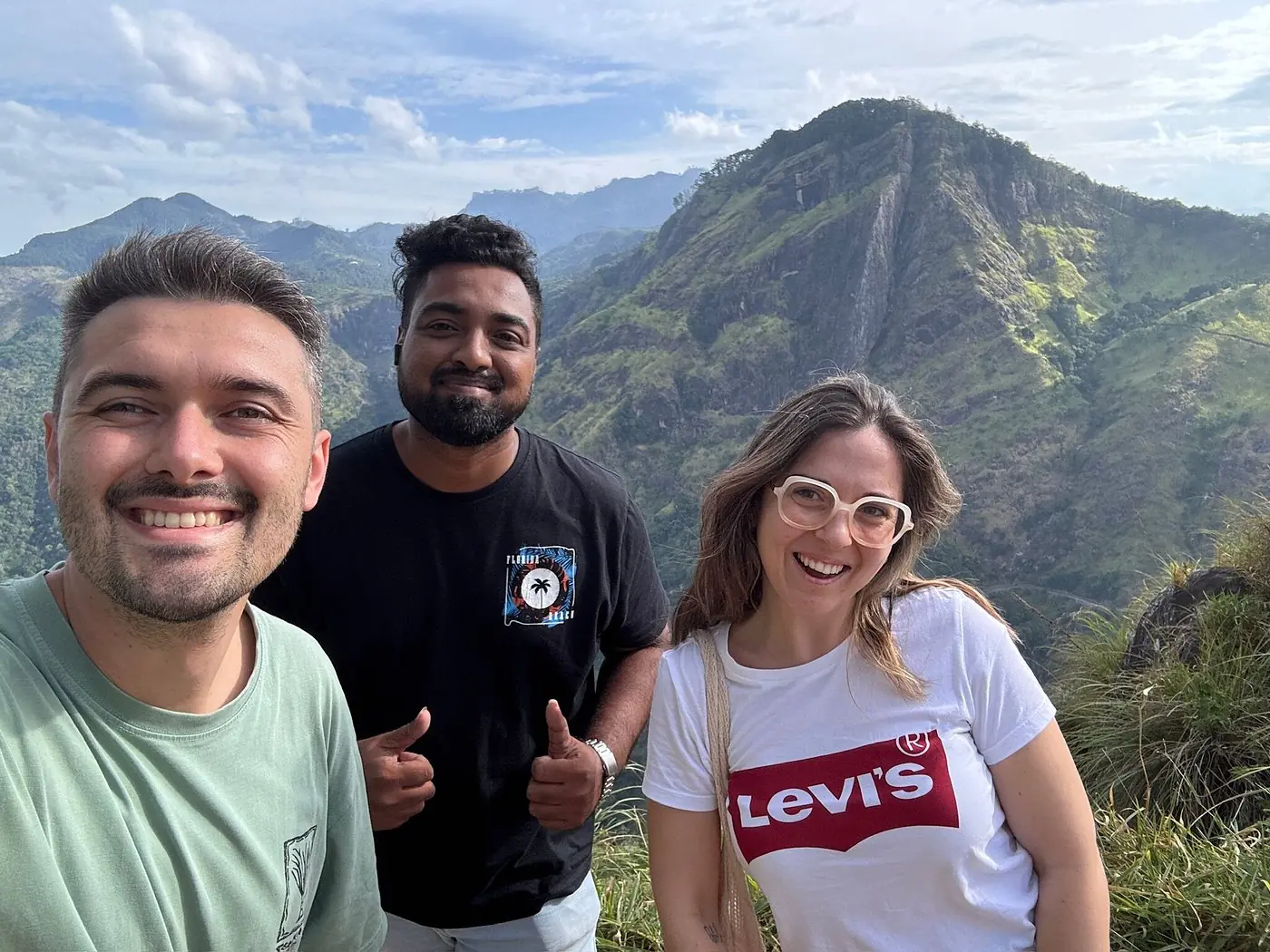 Ceylon Hunt guests with their driver-guide above Ella, Sri Lanka